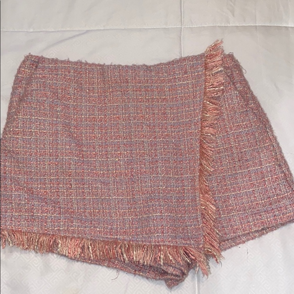 Skort! Skirt and short in one